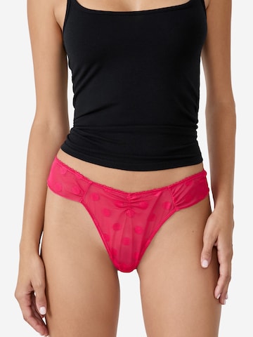 String di ETAM in rosa: frontale