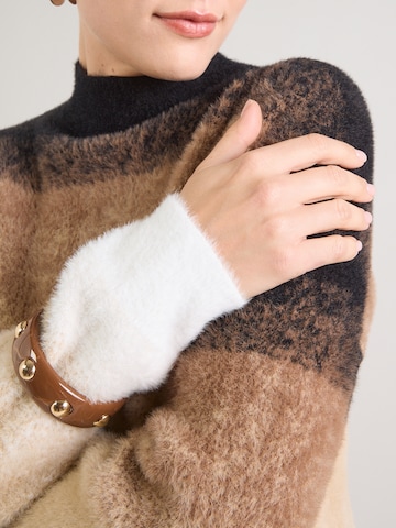 Morgan Tröja '242-MDYE' i brun