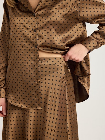 Costume HOME STORE en marron