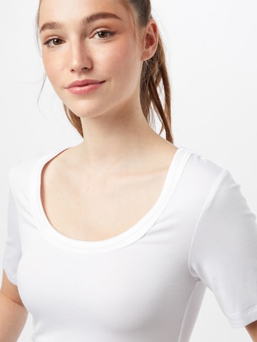 ICHI - Camiseta 'Zola' en blanco