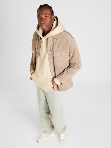 FRAME Between-Season Jacket in Beige