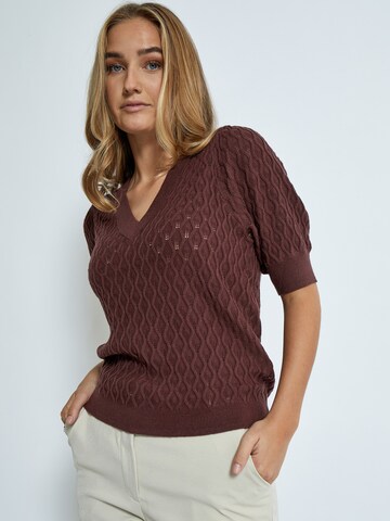 Pull-over 'Rosalia' Peppercorn en rouge