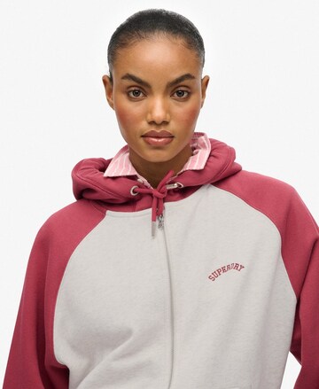 Veste de survêtement Superdry en gris