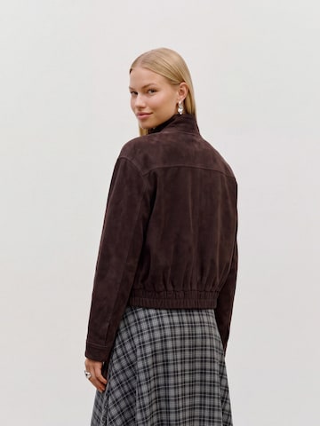 VERO MODA Between-season jacket 'VMJANICEJUNE' in Brown