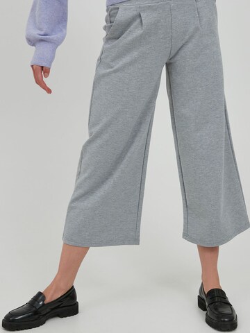 ICHI Wide leg Pleat-Front Pants 'Kate' in Grey