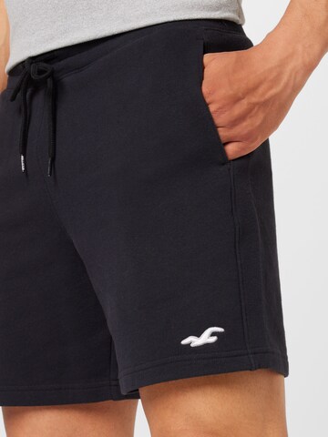 HOLLISTER - regular Pantalón en negro