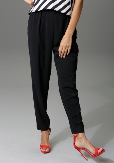 Aniston CASUAL Bundfaltenhose in schwarz, Modelansicht