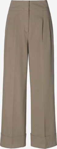 Fadenmeister Berlin Loose fit Pants in Green: front