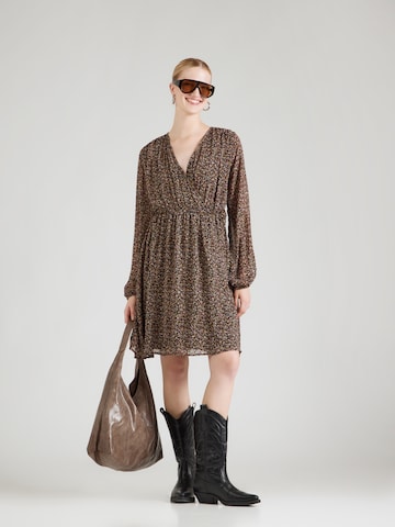 Rochie de la QS pe negru