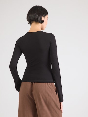 WEEKDAY - Camisa 'Violet' em preto