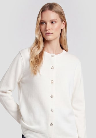 Cardigan 'Classic' DreiMaster Klassik en blanc