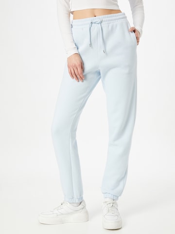 Monki Tapered Trousers in Blue: front