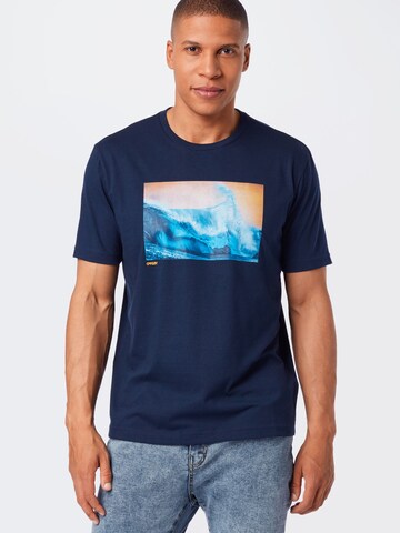 T-Shirt fonctionnel 'POSTCARD' OAKLEY en bleu : devant