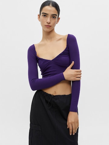 T-shirt Pull&Bear en violet : devant