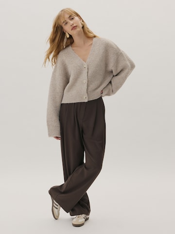 KAVAZI Knit cardigan in Beige