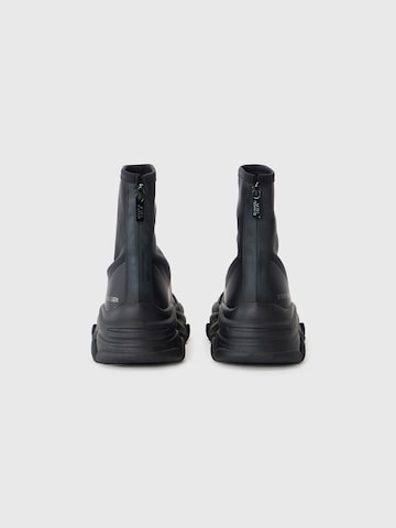STEVE MADDEN Visoke superge 'Vrooms-E' | črna barva