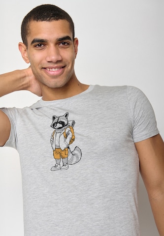 Maglietta 'Animal Raccoon Hike' di GREENBOMB in grigio