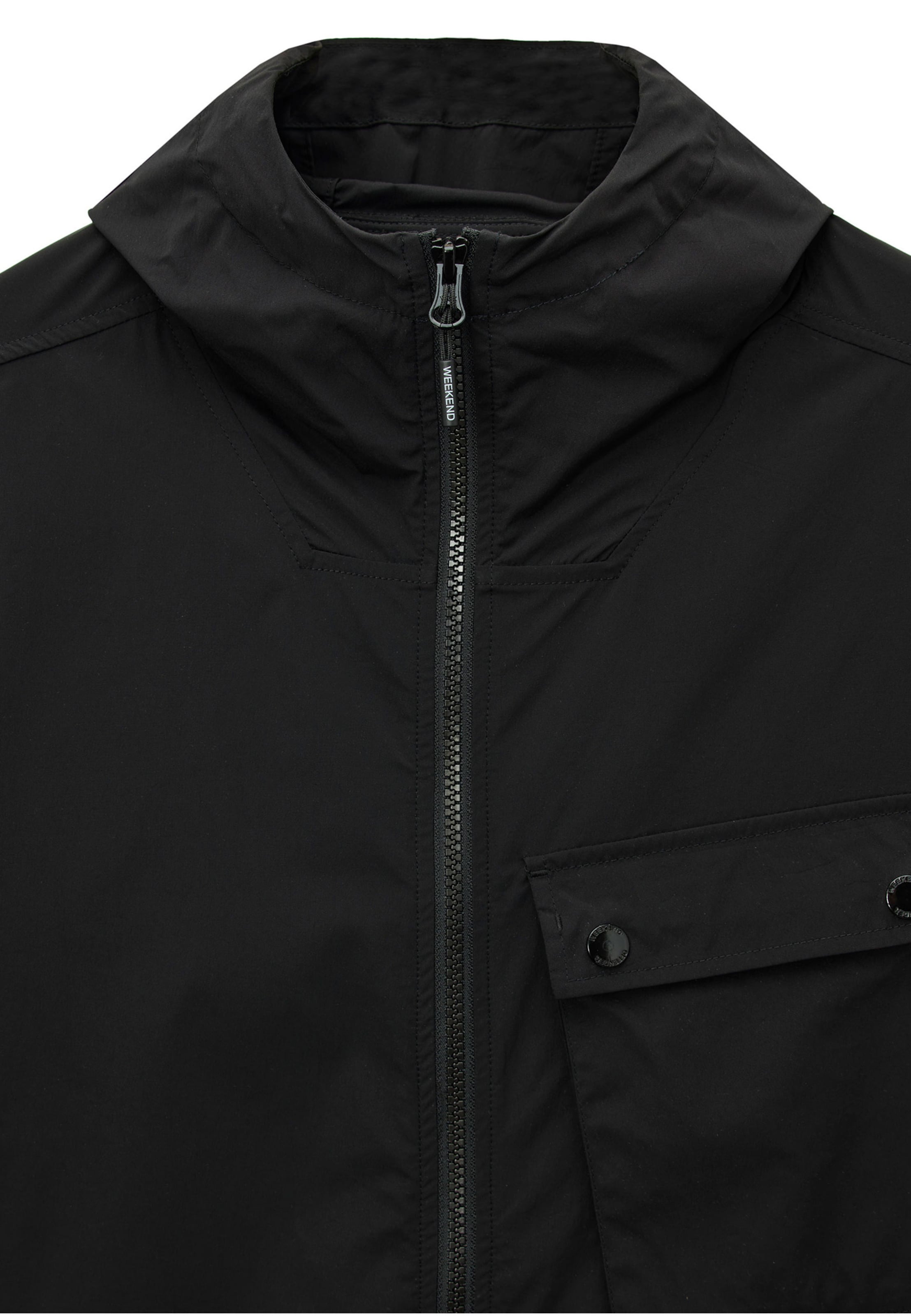 Weekend Offender Between-Season Jacket 'Temara' in Black