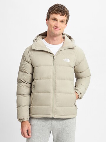 THE NORTH FACE Winter Jacket in Grey: front