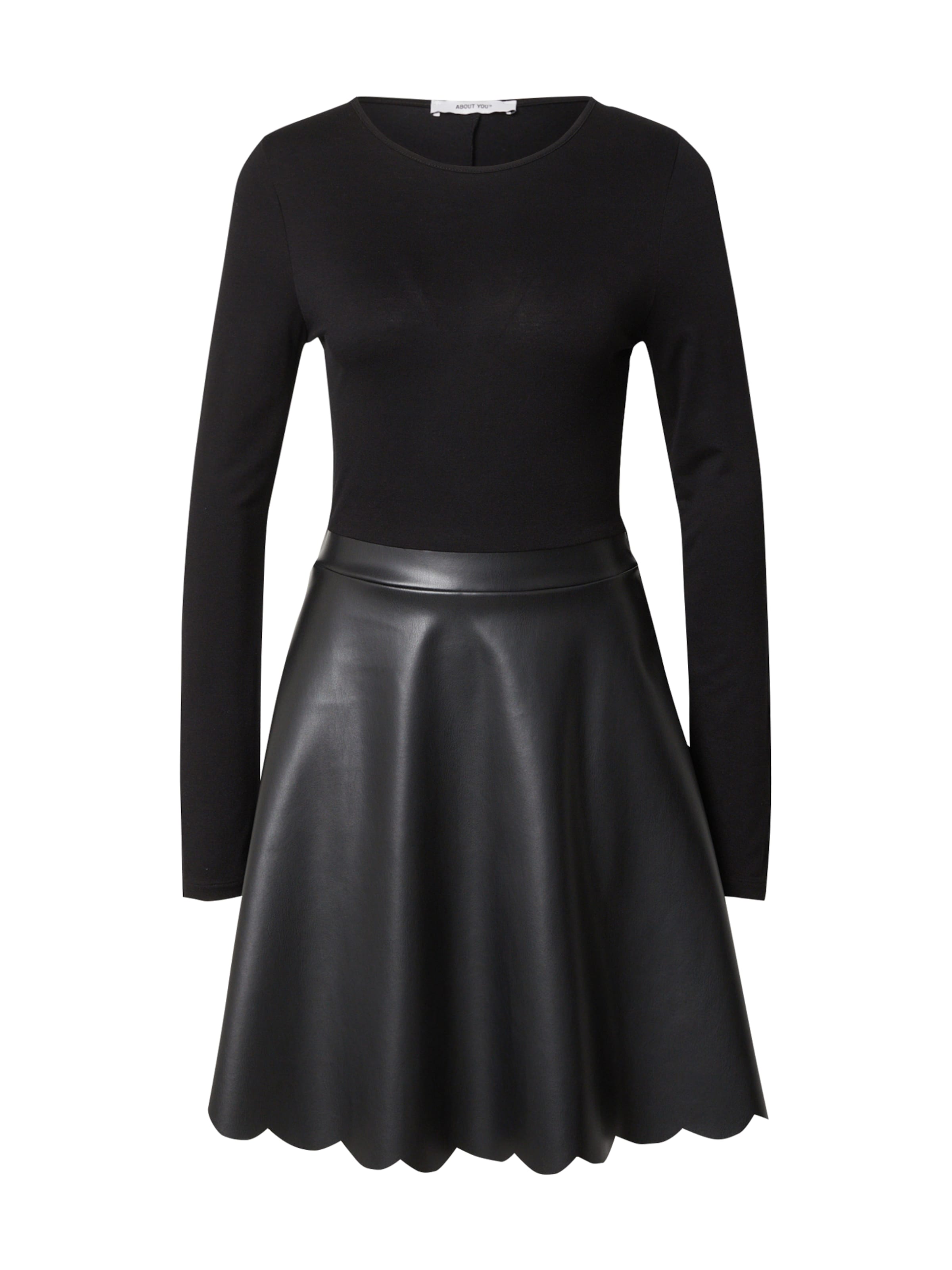 Abito 'Rowan' di ABOUT YOU in nero: frontale