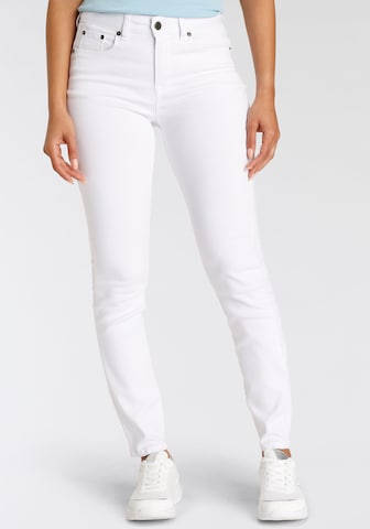 KangaROOS Skinny Jeans in White: front