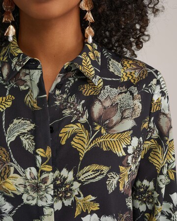 WE Fashion Blouse in Blue