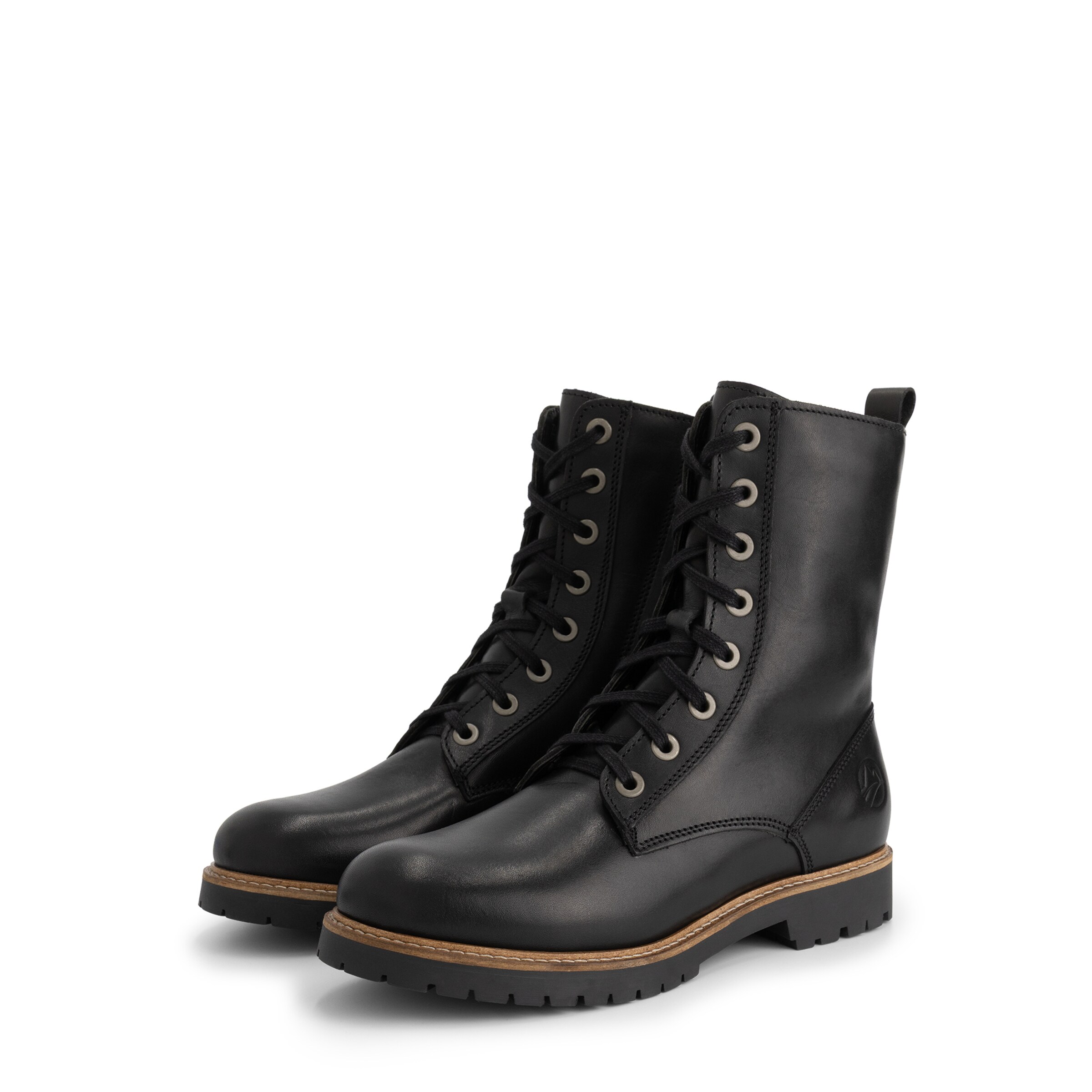 Travelin Lace-up bootie 'Forsol' in Black