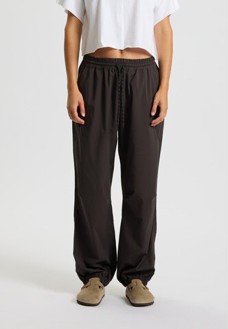 Regular Pantalon 'Palma' rethinkit studios en noir : devant