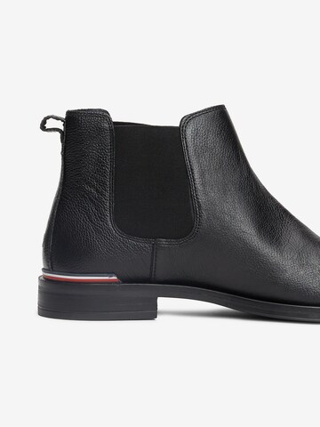 TOMMY HILFIGER Chelsea boots in Zwart