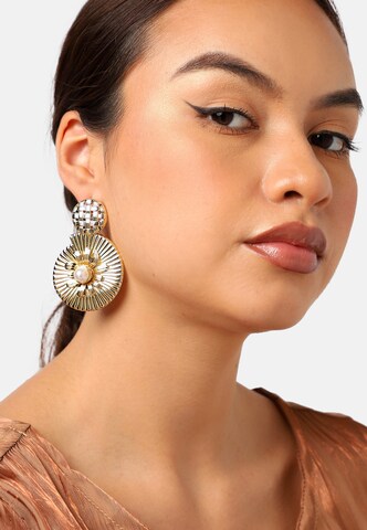 Boucles d'oreilles 'Brianna' SOHI en or : devant