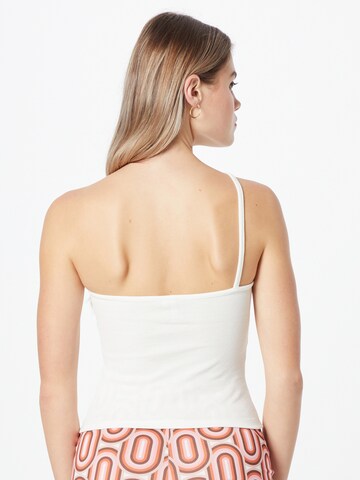 NLY by Nelly Top in White