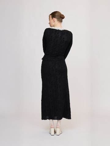 Résumé - Falda ' OriaRS ' en negro: atrás