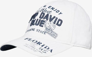 CAMP DAVID Cap in White: front
