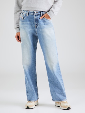 DIESEL Wide leg Jeans 'REGGY' in Blue: front