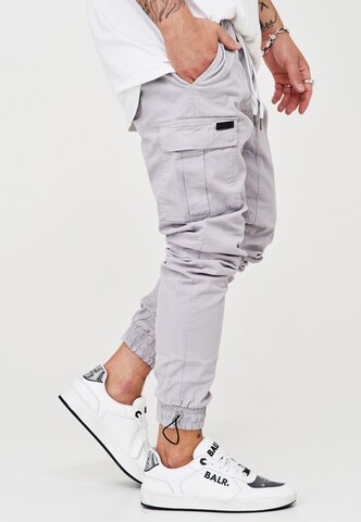 behype Regular Cargohose 'LENNY' in Grau