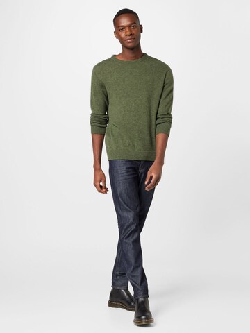 !Solid Sweater in Green