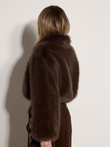 Veste bavaroise ' Kunstfelljacke ' Apricot en marron