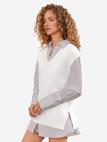 Imily Bela Sweater in White