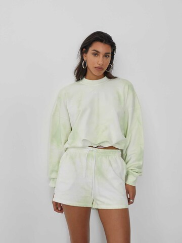 Sweat-shirt 'Ashley' LeGer by Lena Gercke en vert : devant