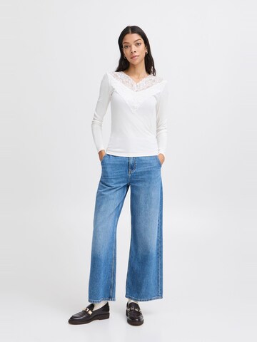 Felpa ' BYPIRENI LACE TOP - ' di b.young in bianco