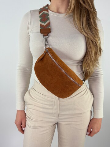 lePelou Gürteltasche 'ONDA medium'‌‌‌‌ in Braun