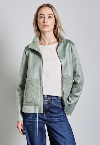 STREET ONE Jacke im Shearling-Look in Grün: Vorderseite