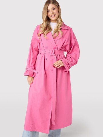 Laurella Between-seasons coat in Pink: front