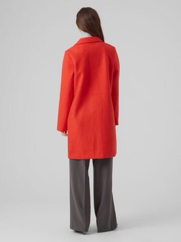 VERO MODA Tussenmantel in Rood