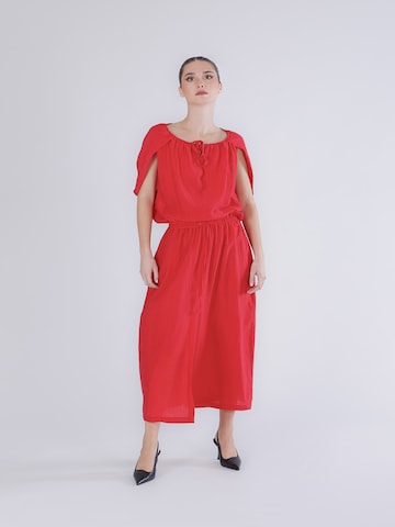 CAFè NOIR Jurk in Rood: voorkant