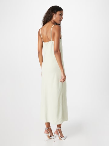 Robe d’été Calvin Klein en blanc