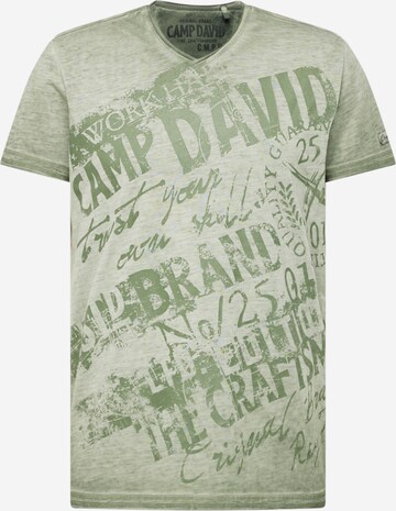 CAMP DAVID T-shirt i grön: framsida