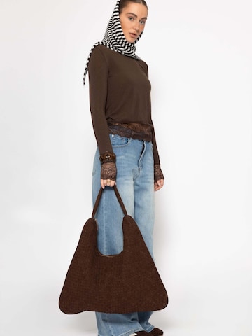 Maglietta di SASSYCLASSY in marrone