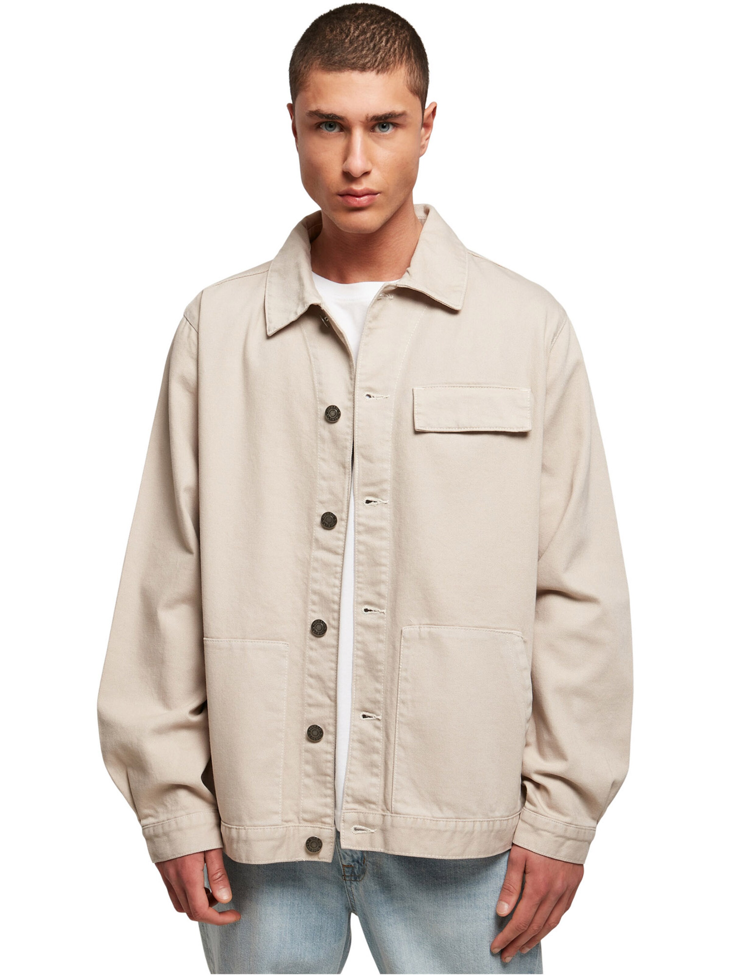 Urban Classics Φθινοπωρινό και ανοιξιάτικο μπουφάν 'Painter's' σε μπεζ: μπροστά