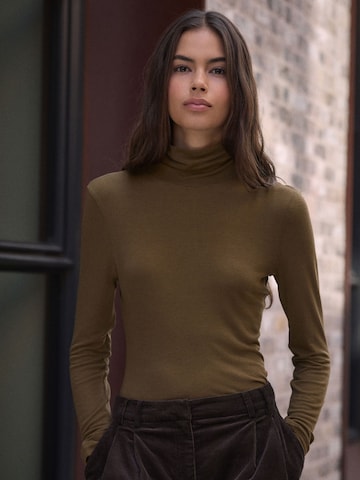 Next - Camiseta en verde: frente